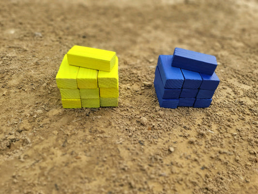 neon color wooden blocks for track table